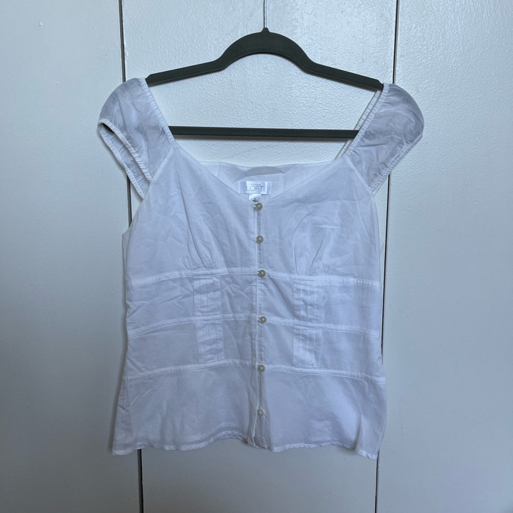 White Ann Taylor Loft Blouse 🕊️